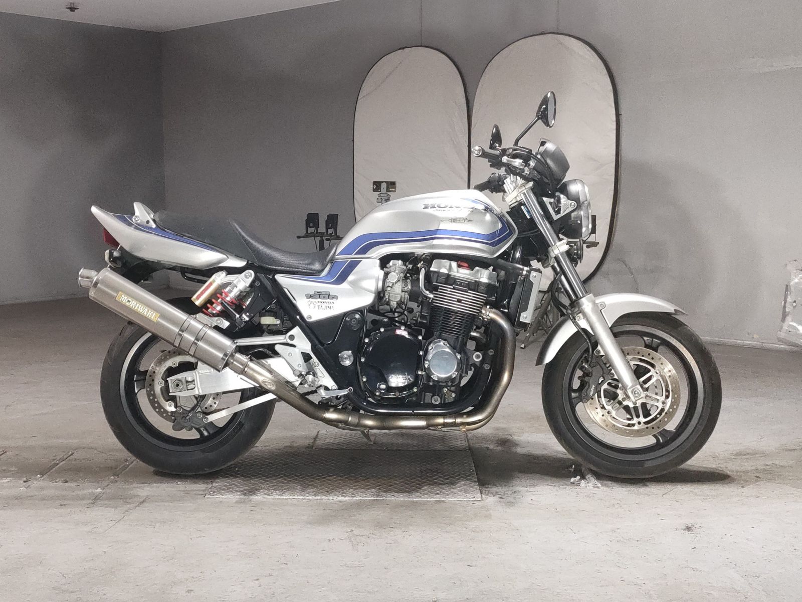 Honda CB1300SF