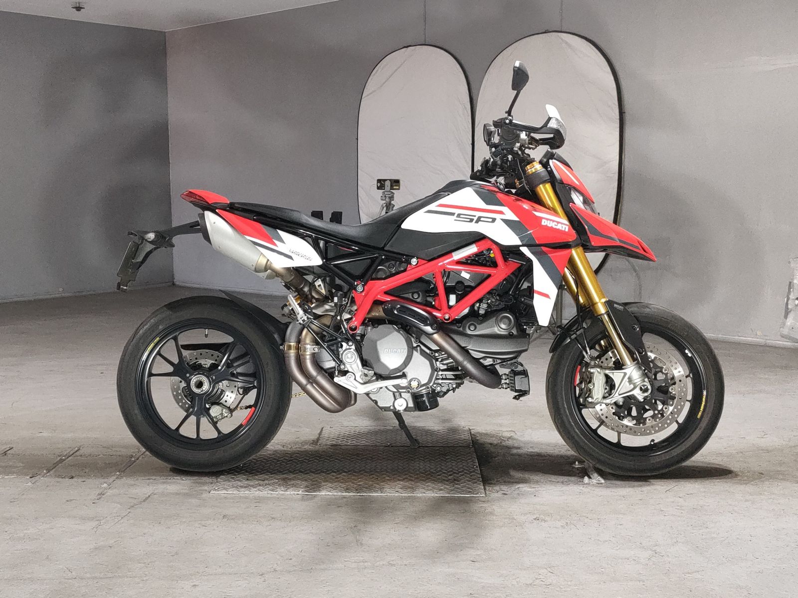 Ducati HYPERMOTARD 950SP