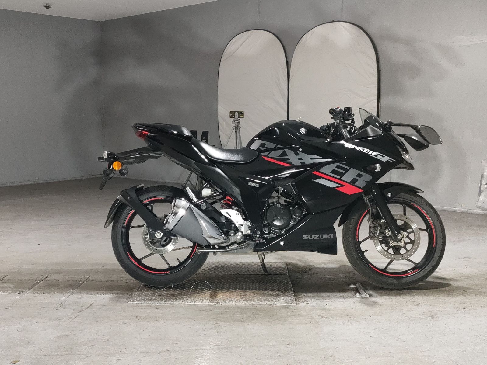 Suzuki GIXXER-SF150