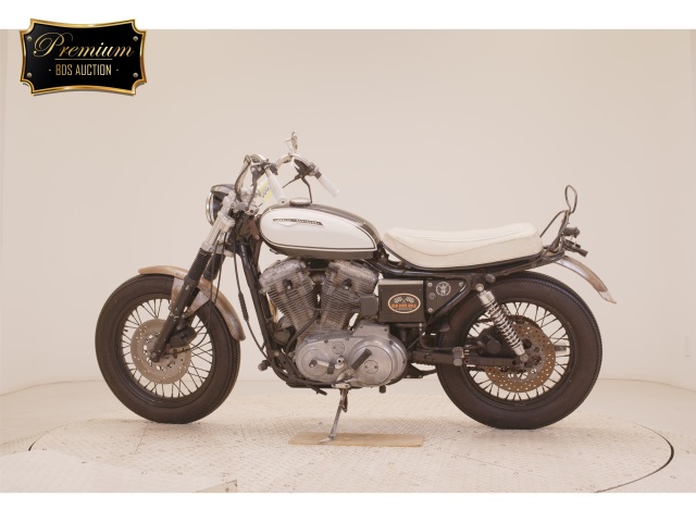 Harley-Davidson Sportster 883 / Hugger XLH883
