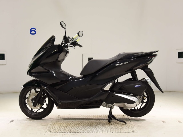 Honda PCX125-4