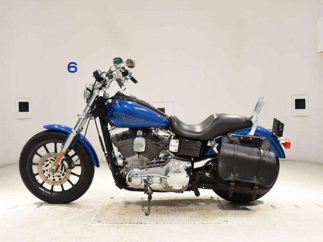 Harley-Davidson Dyna Super Glide Custom FXDC1450