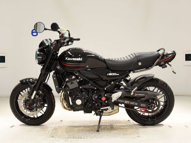 Kawasaki Z900RS