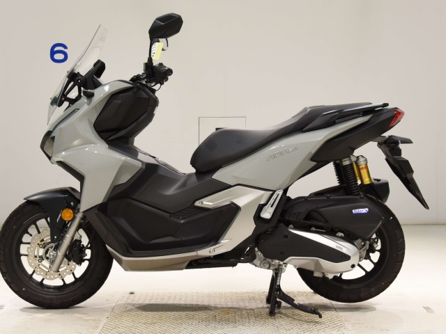 Honda ADV160