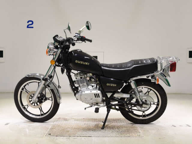 Suzuki GN125H