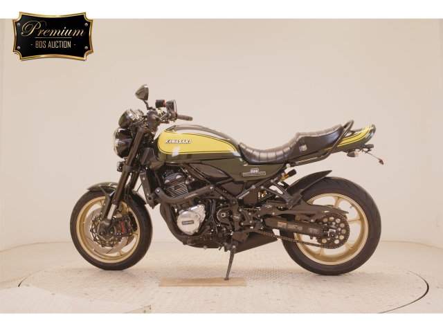 Kawasaki Z900RS