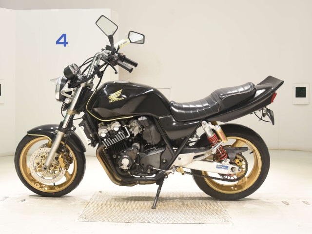 Honda CB400SFV-2