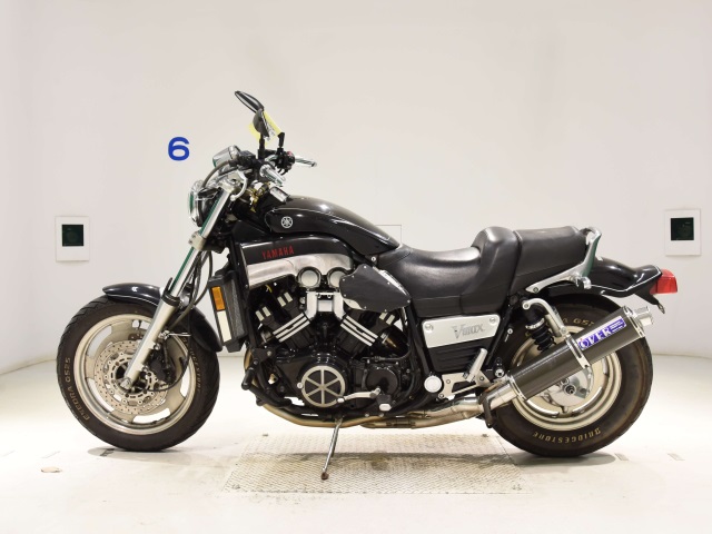 Yamaha V-MAX