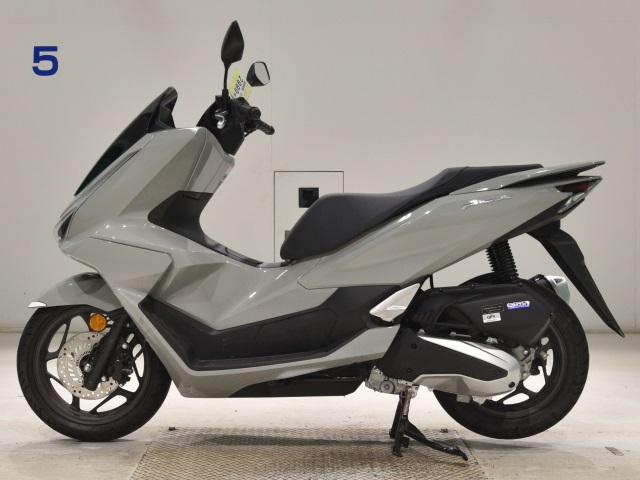 Honda PCX125-4