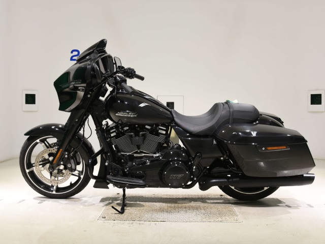Harley-Davidson Street Glide FLHX1920