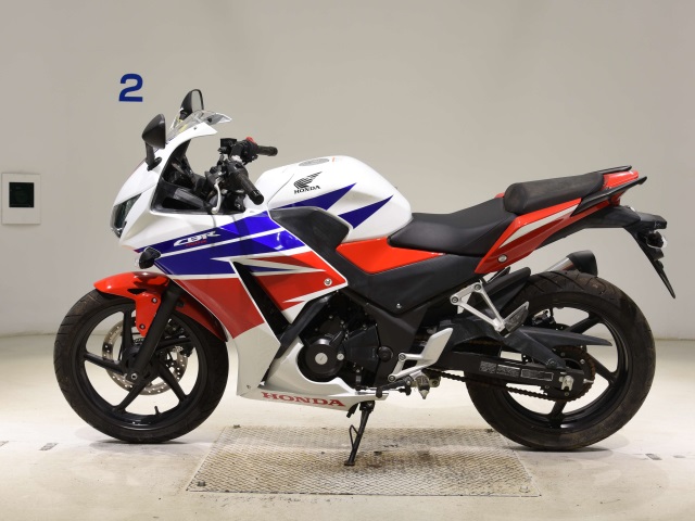 Honda CBR250R ABS