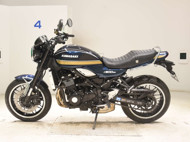 Kawasaki Z900RS