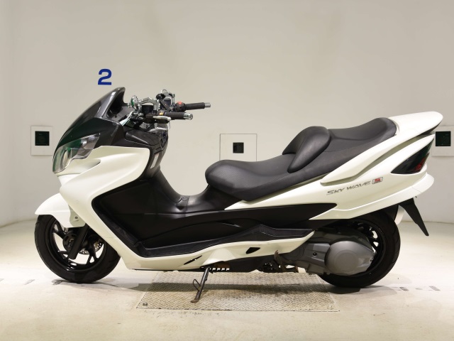 Suzuki SKYWAVE 250S-3