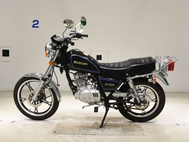 Suzuki GN125H