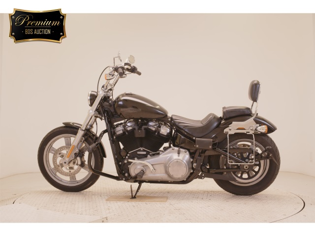 Harley-Davidson Softail Standard FXST1750