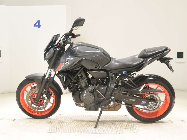 Yamaha MT-07-2