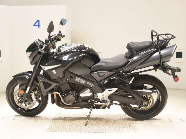 Suzuki B-KING