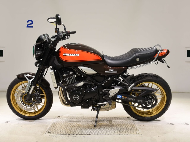 Kawasaki Z900RS