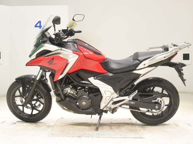 Honda NC750XD-3