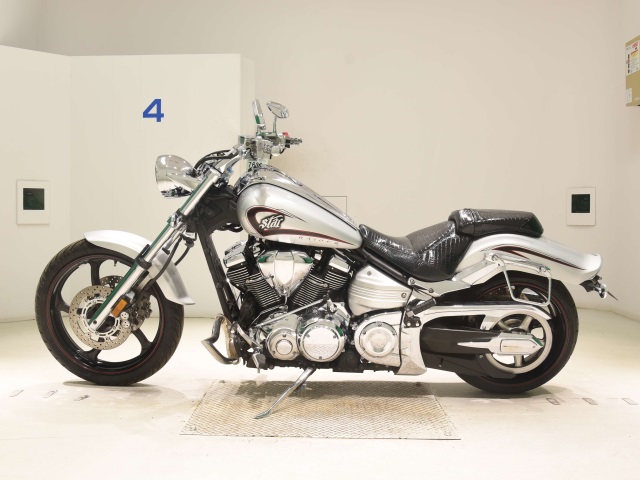 Yamaha XV1900 RAIDER