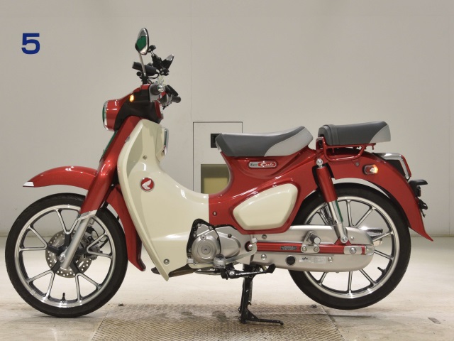 Honda C125-2