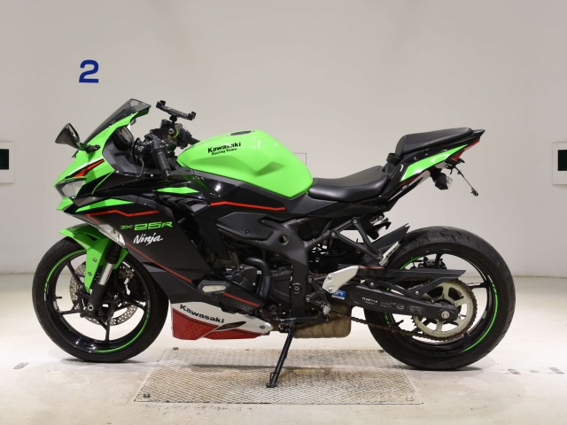 Kawasaki ZX-25R