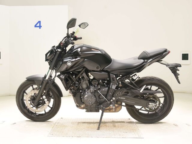 Yamaha MT-07-2