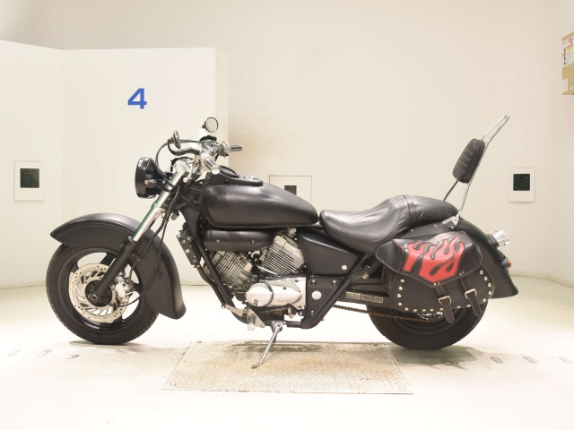 Honda MAGNA 250