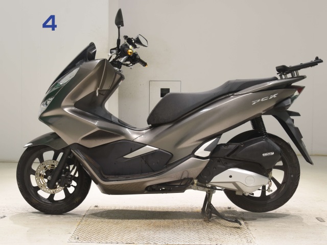 Honda PCX125-3