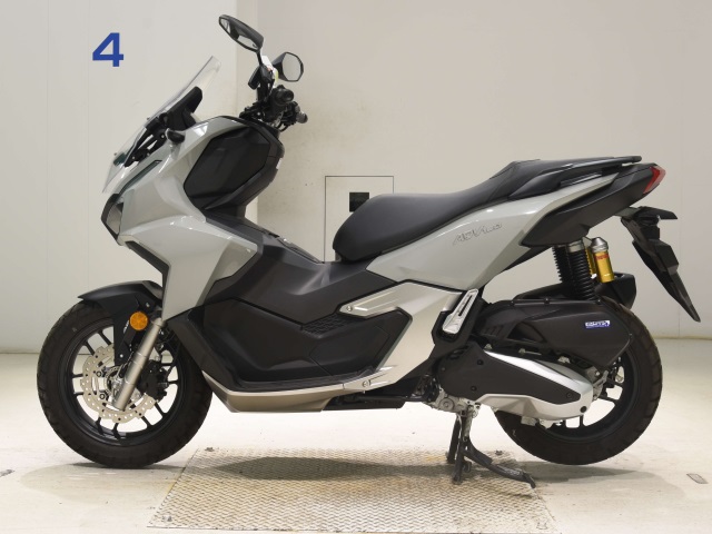 Honda ADV160