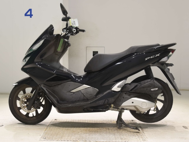 Honda PCX125-3