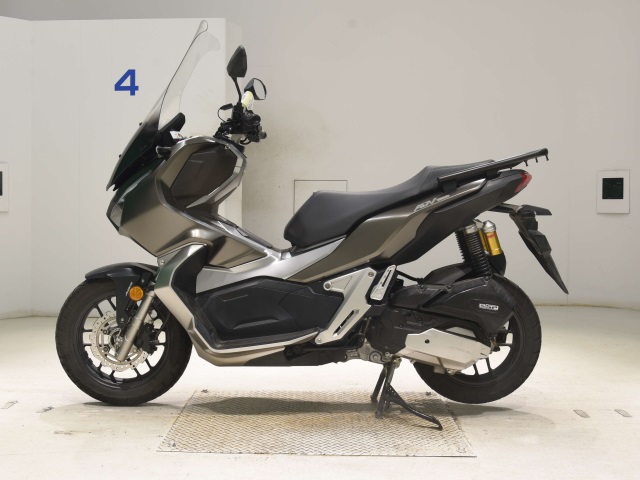 Honda ADV150