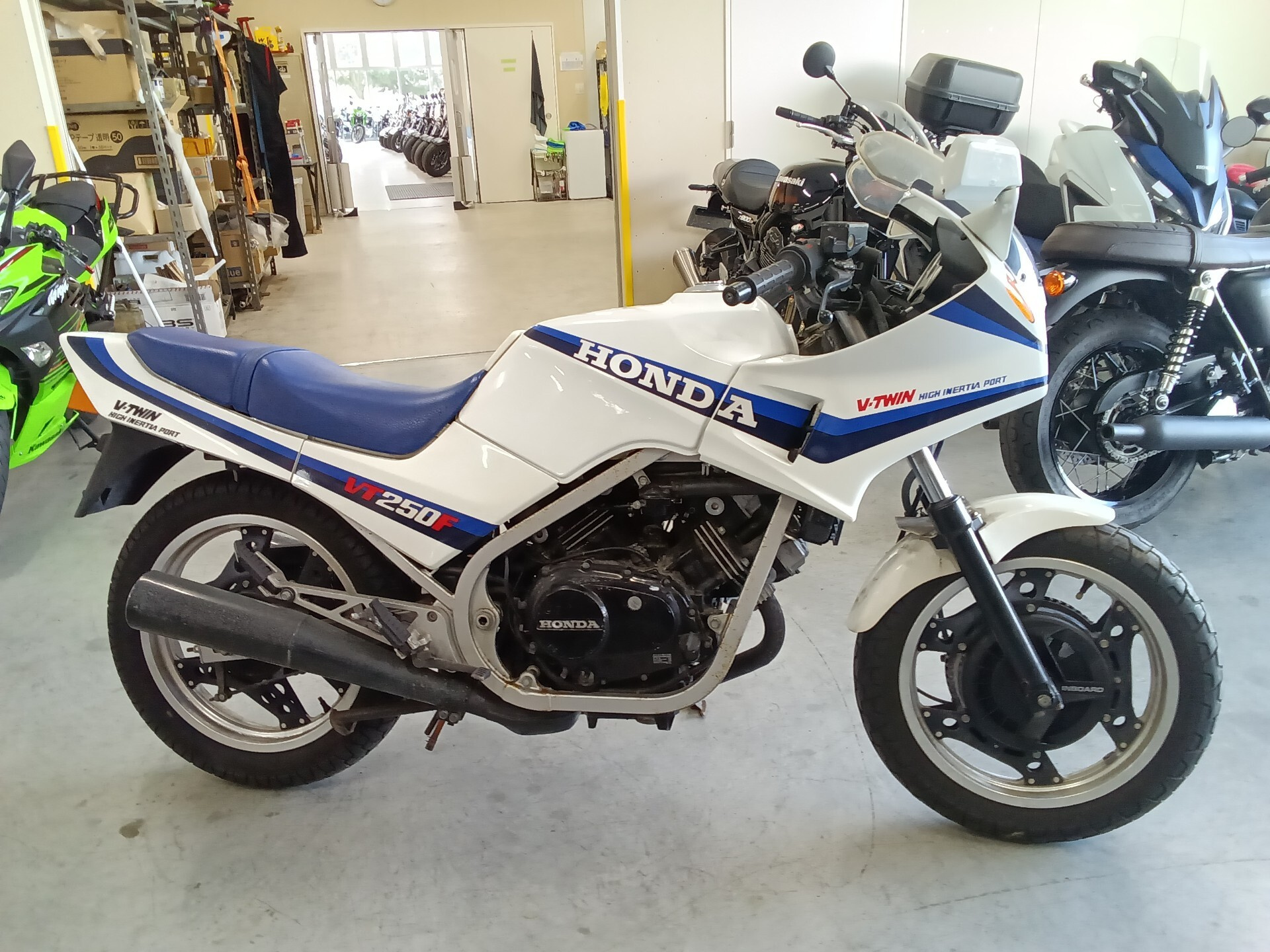 Honda VT250F
