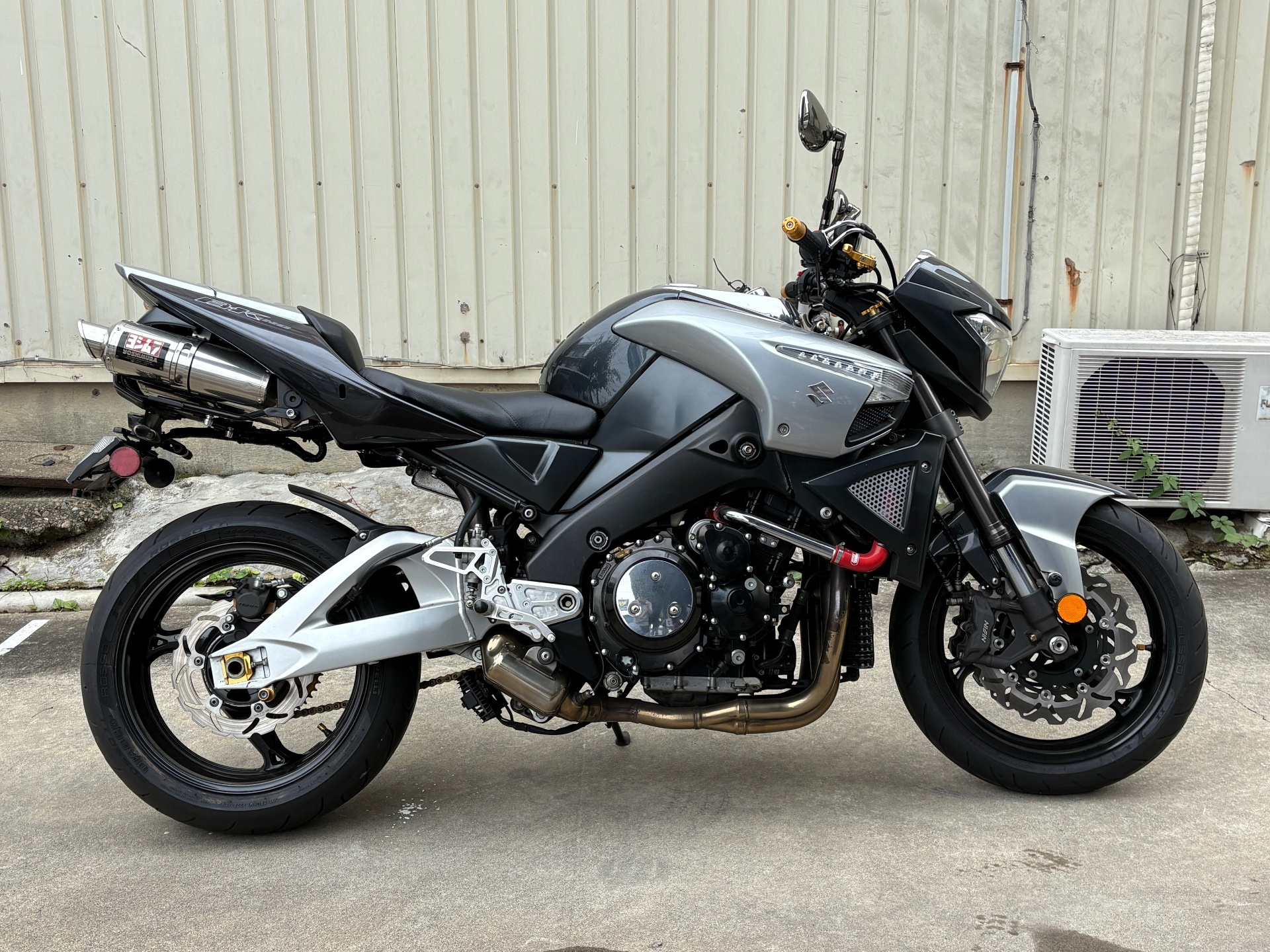 Suzuki B-KING
