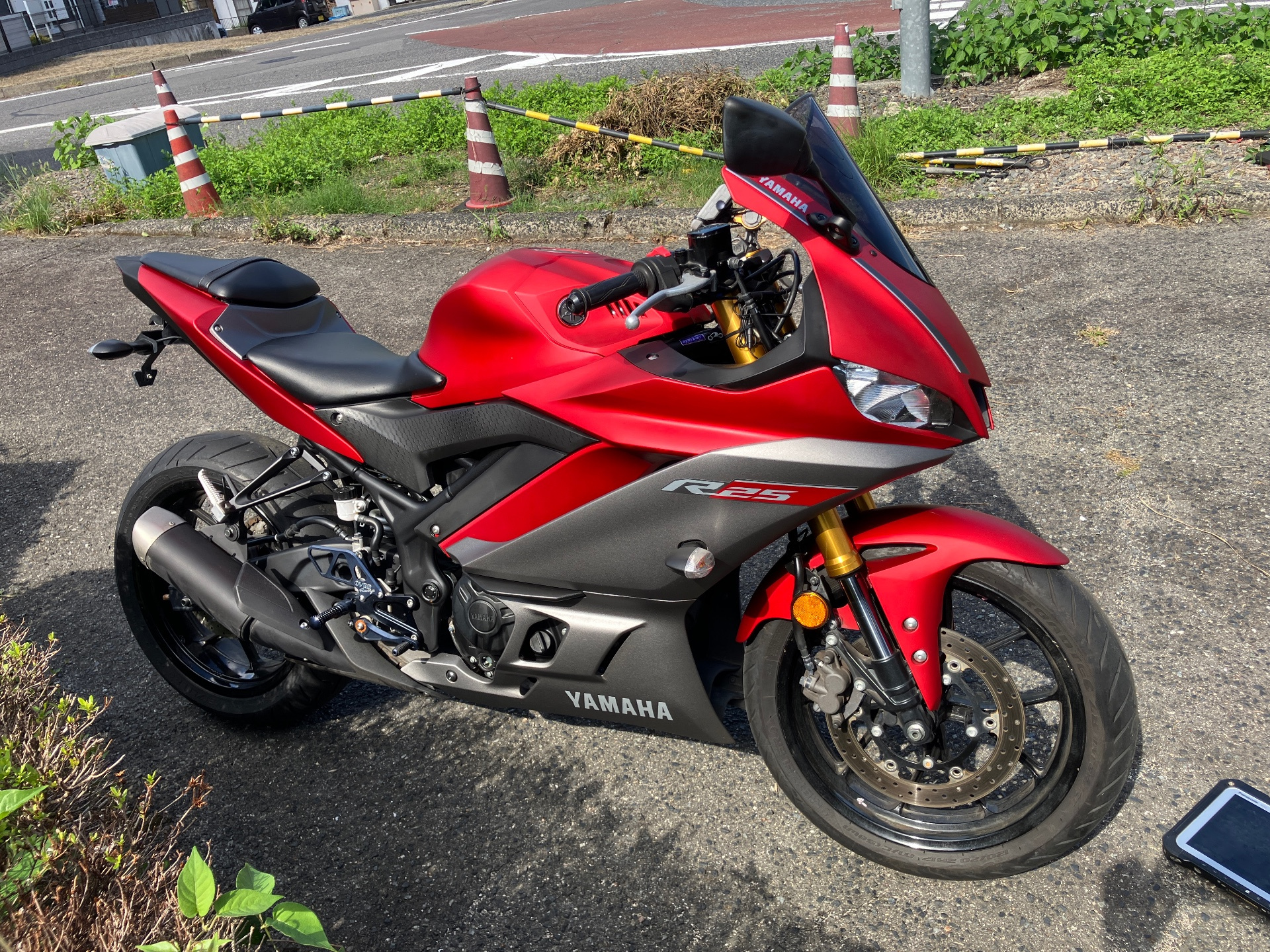 Yamaha YZF-R25
