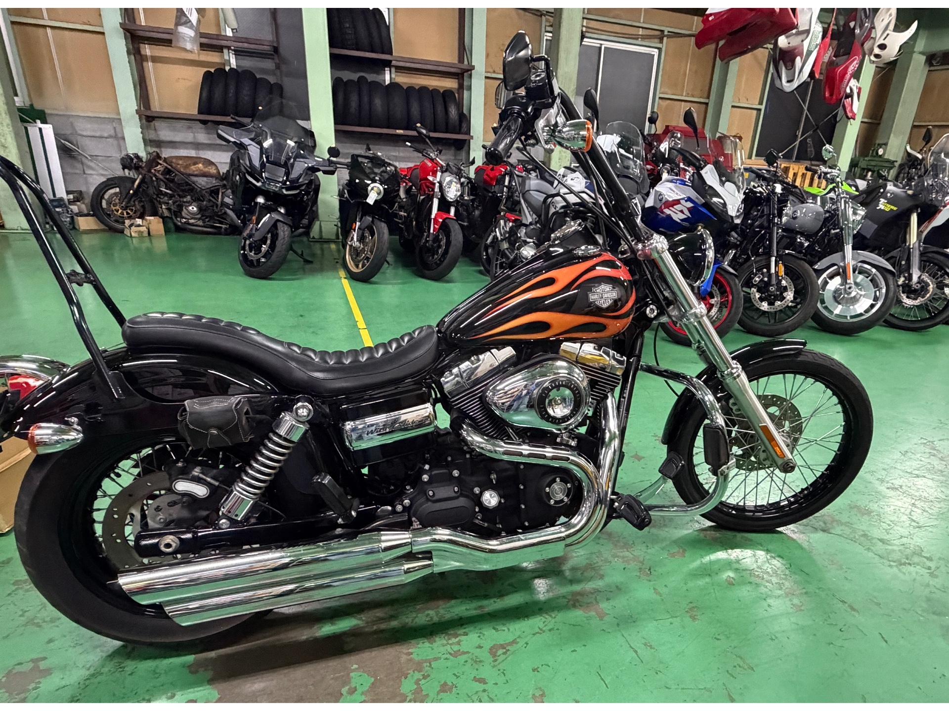 Harley-Davidson Dyna Wide Glide FXDWG1450