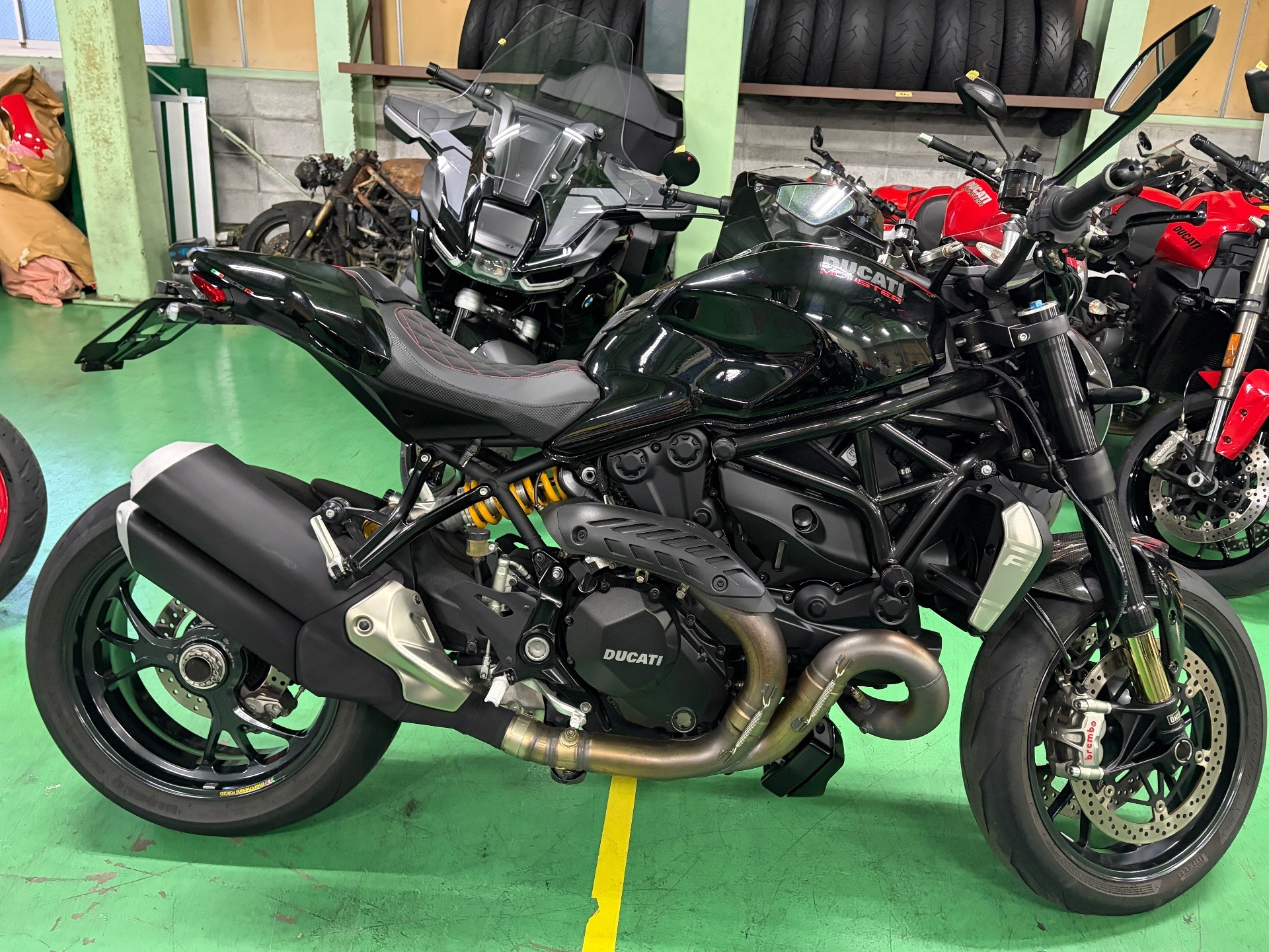 Ducati MONSTER 1200R