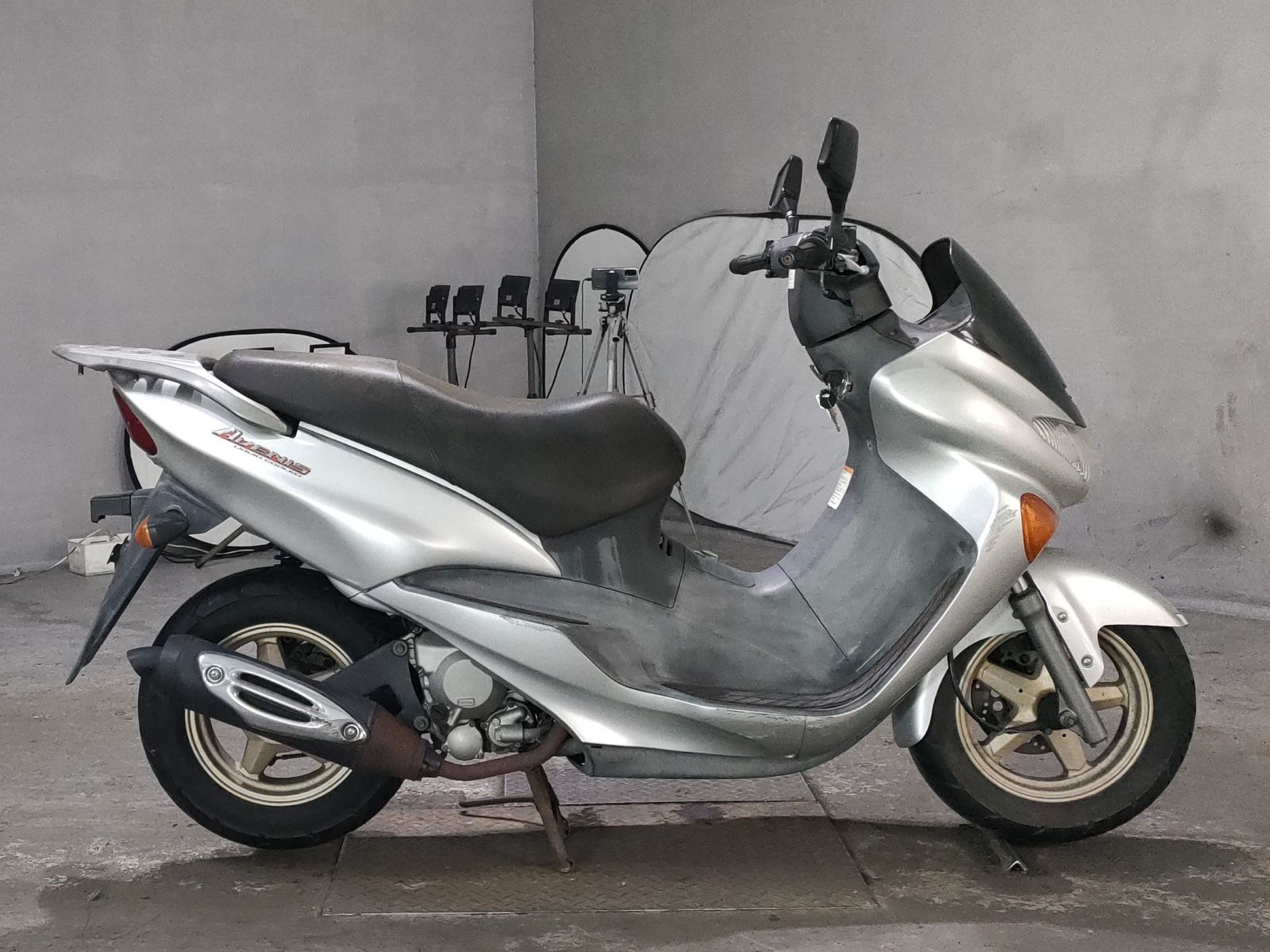 Suzuki AVENIS125