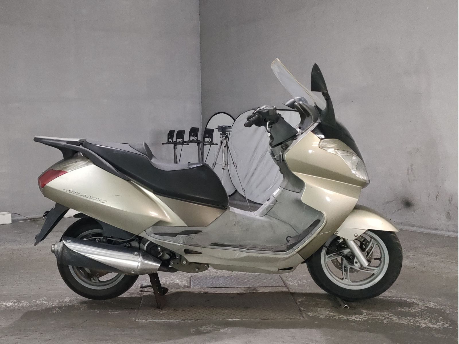 Aprilia ATLANTIC200