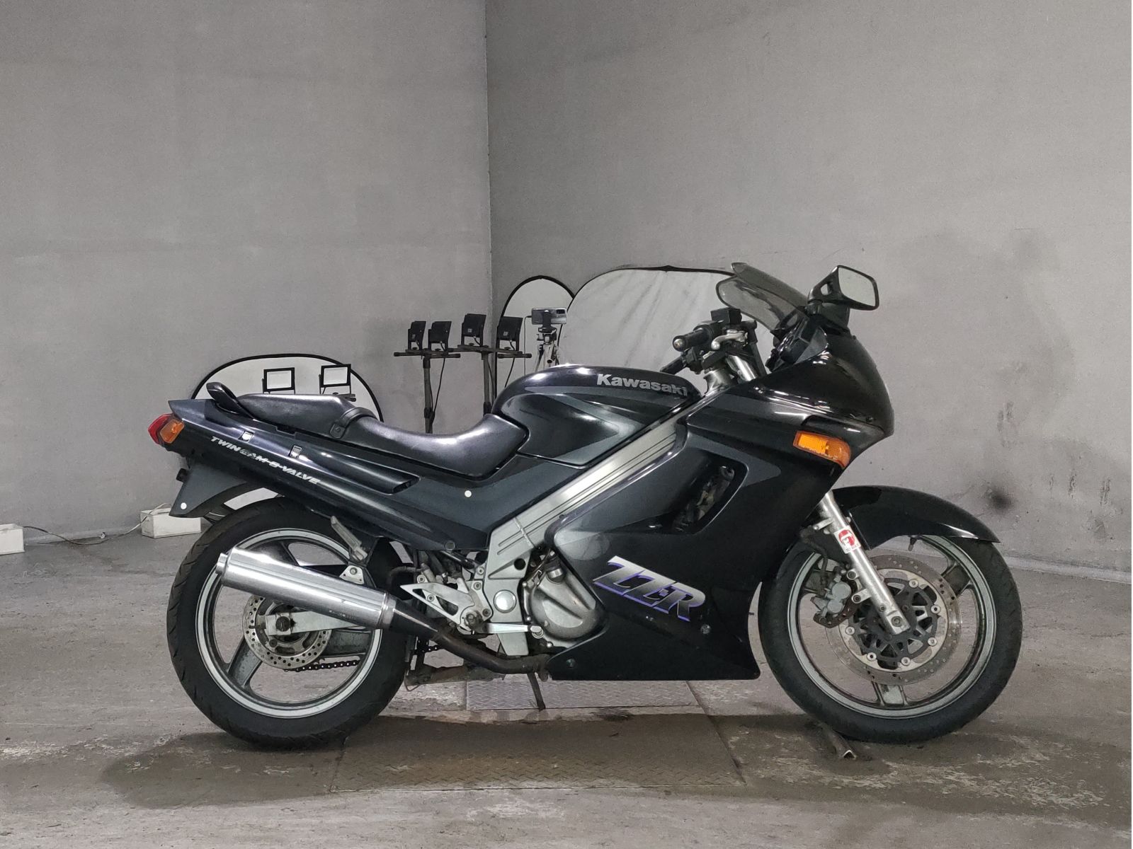 Kawasaki ZZR250