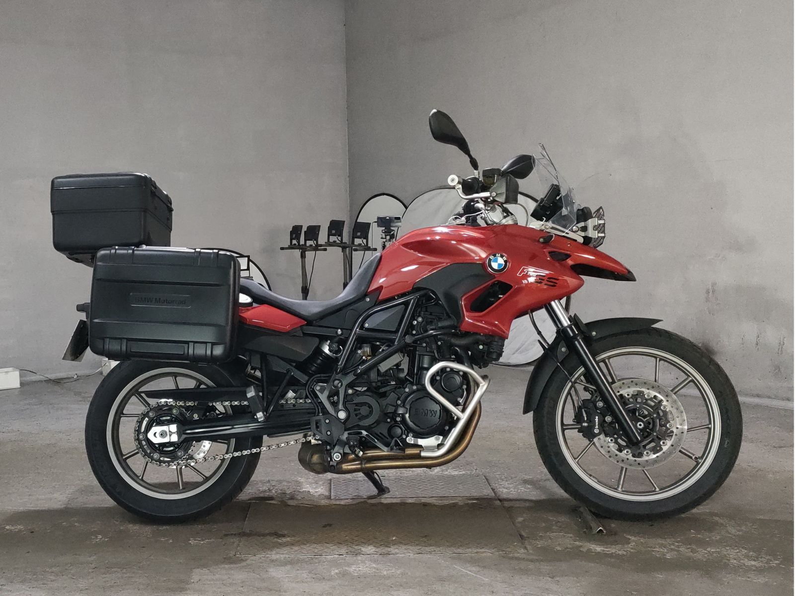 BMW F700GS