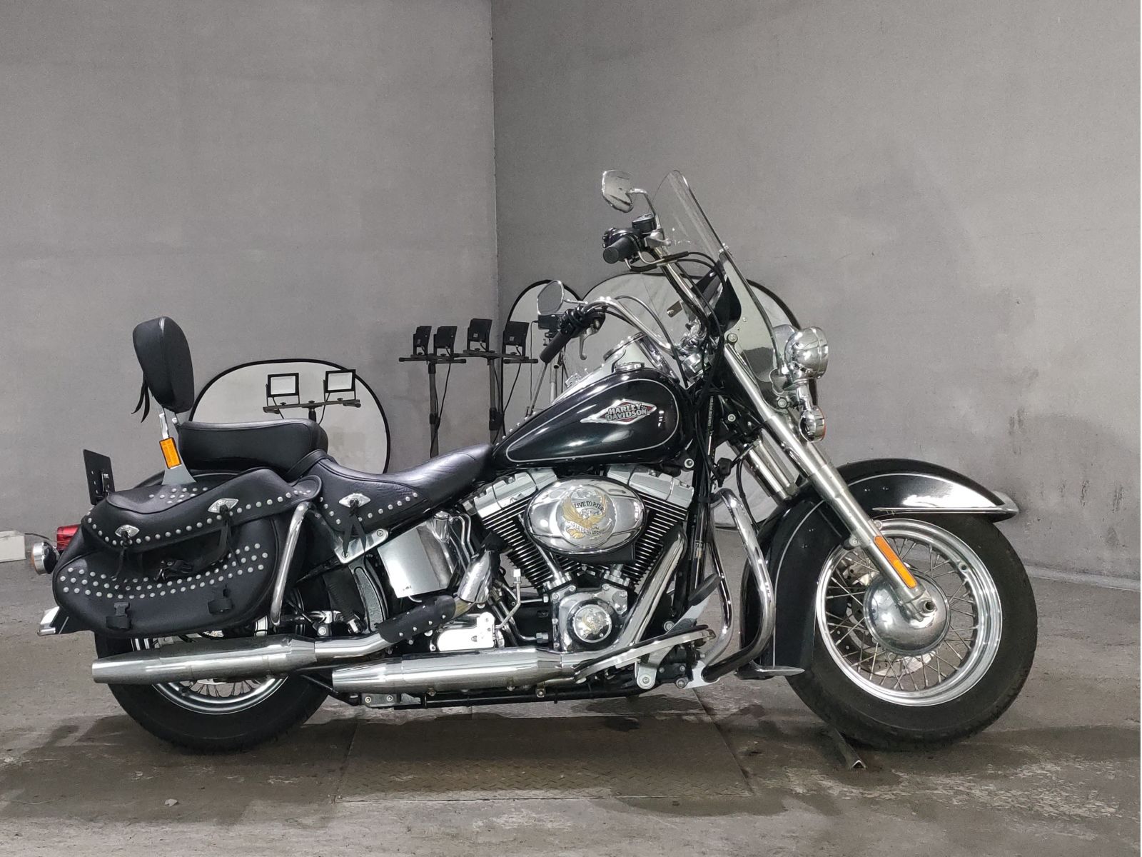 Harley-Davidson Heritage Softail Classic FLSTC1580