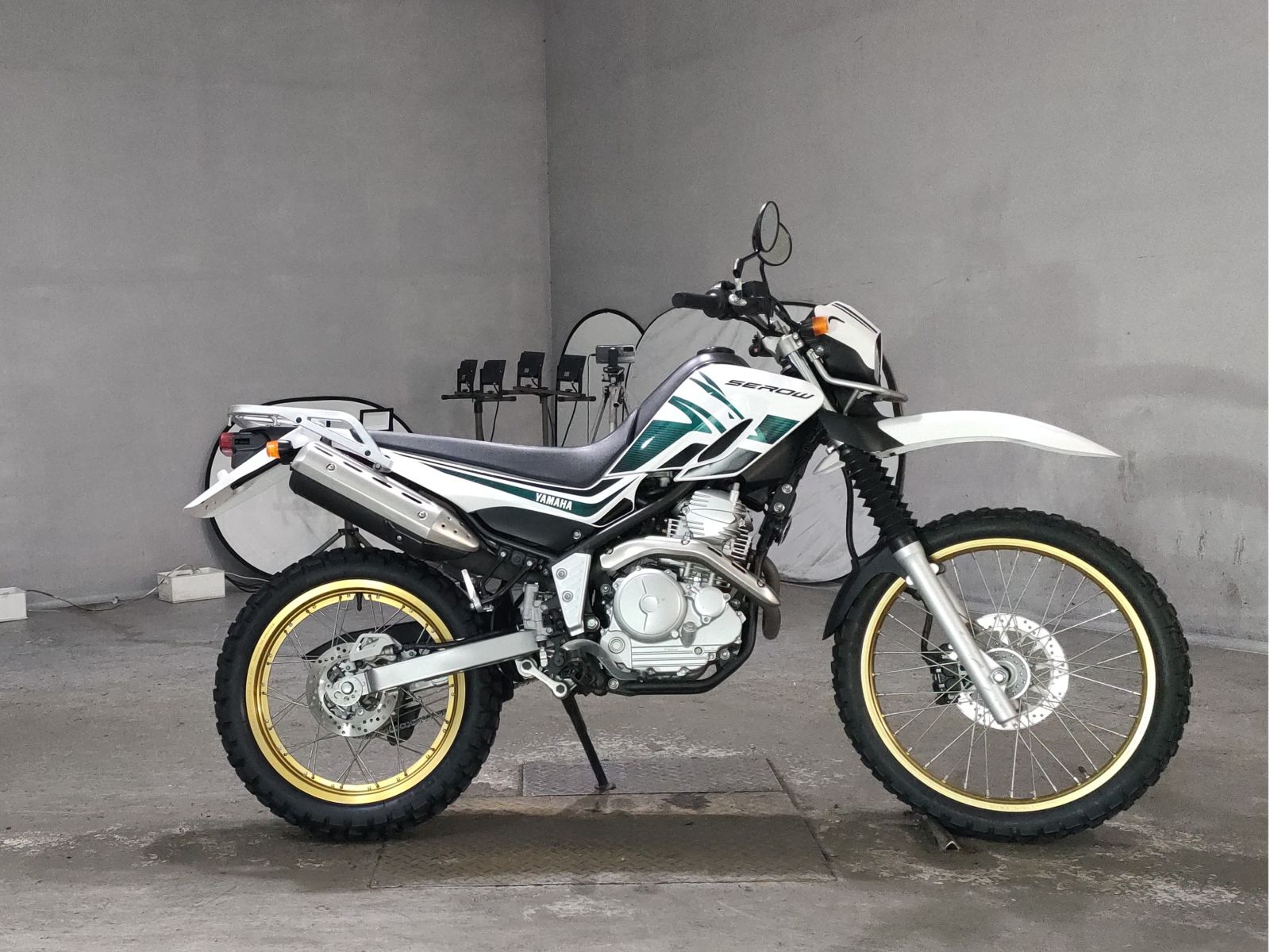 Yamaha SEROW 250