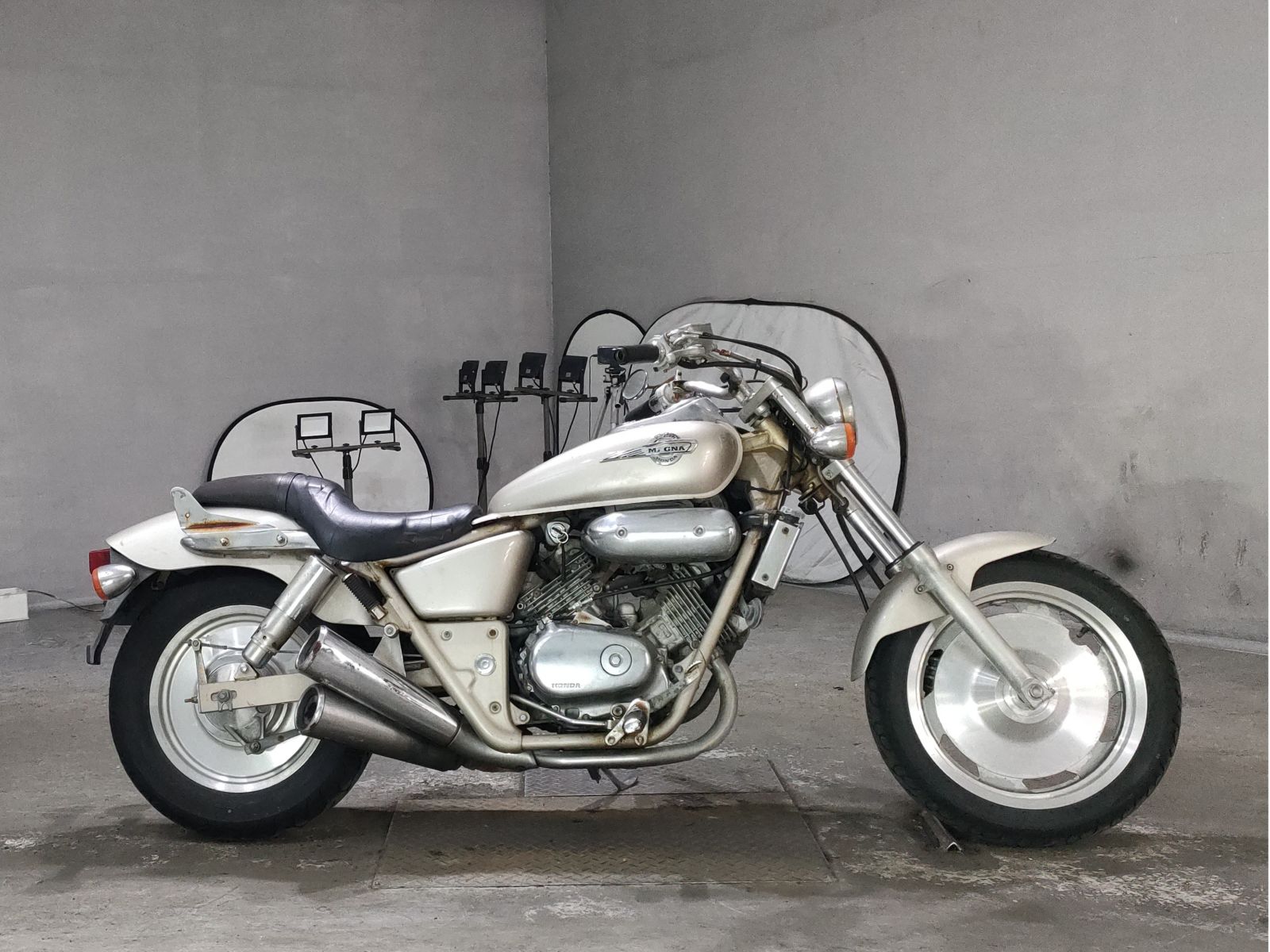 Honda MAGNA 250