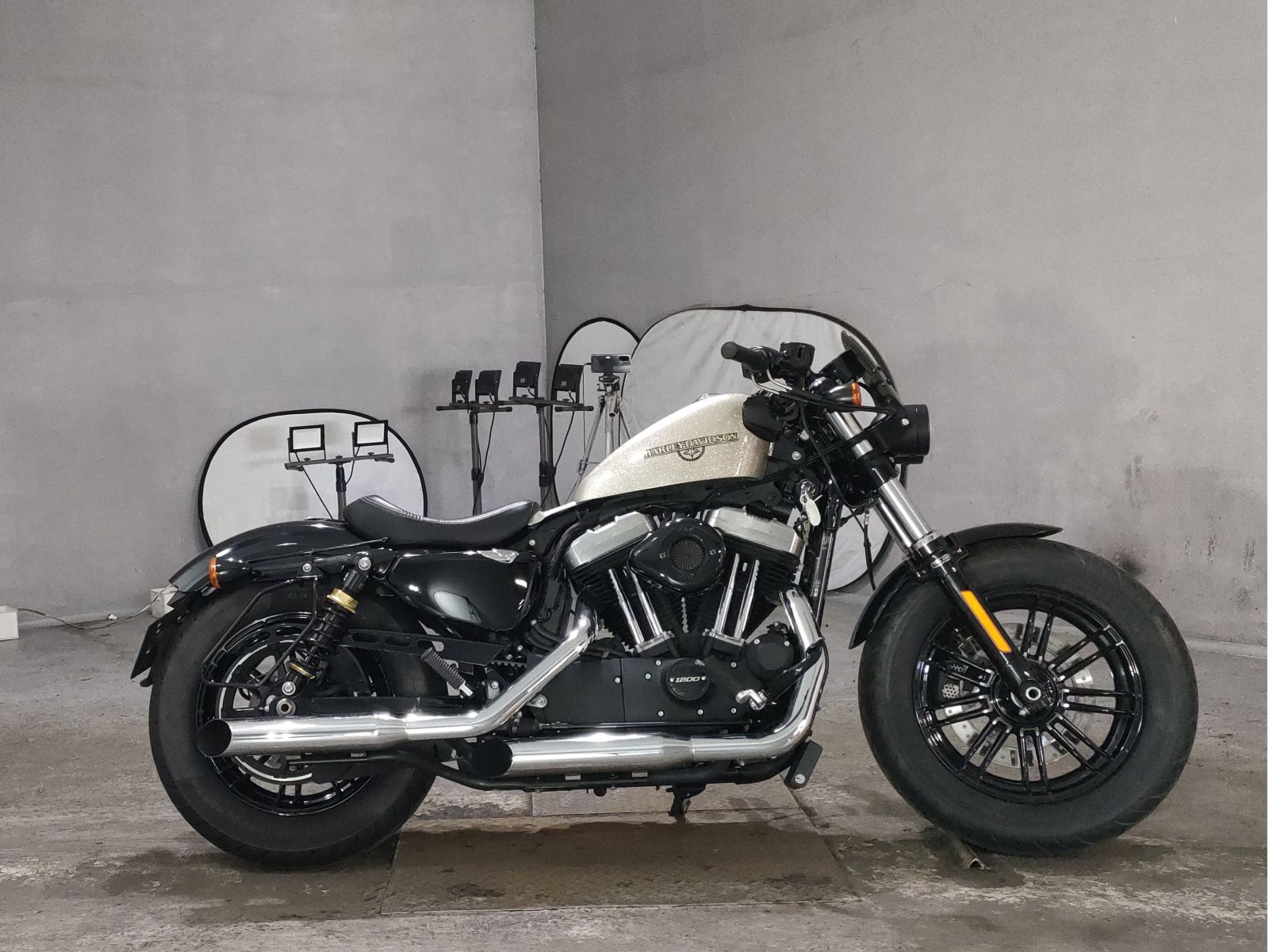 Harley-Davidson Forty-Eight XL1200X