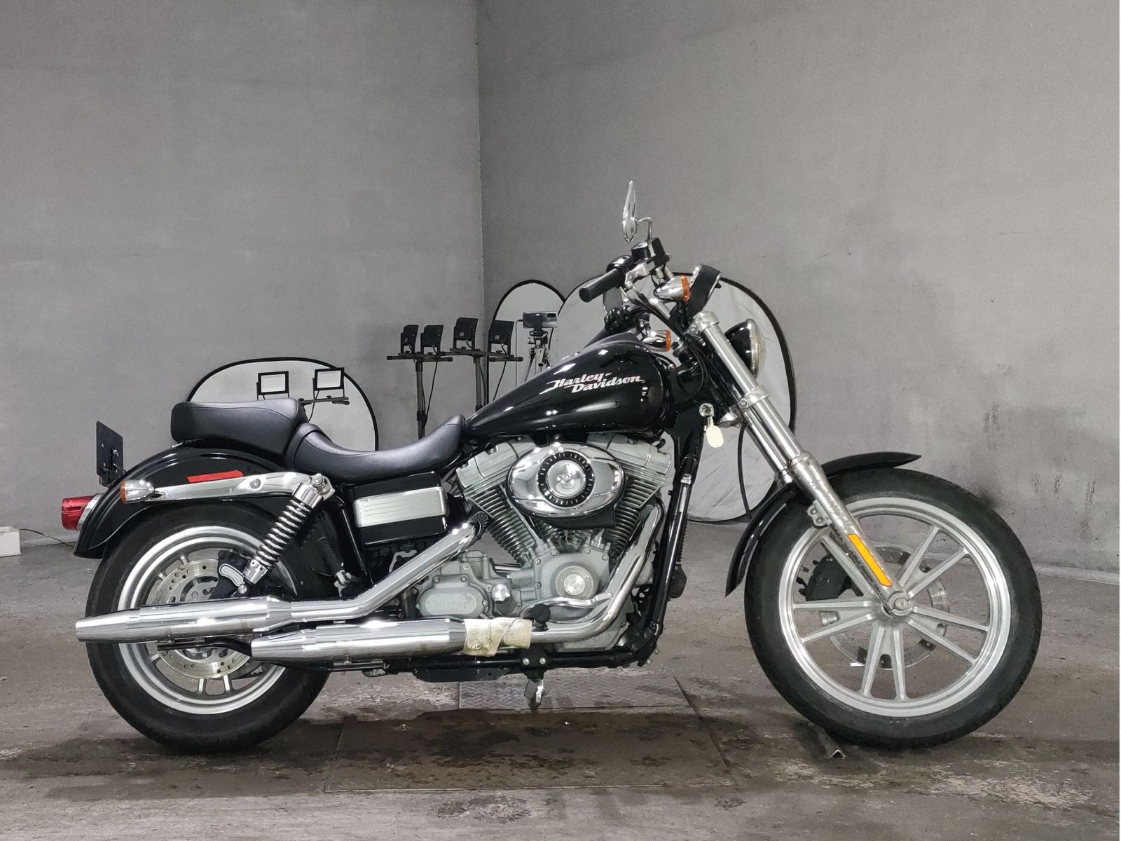 Harley-Davidson Dyna Super Glide FXD1580