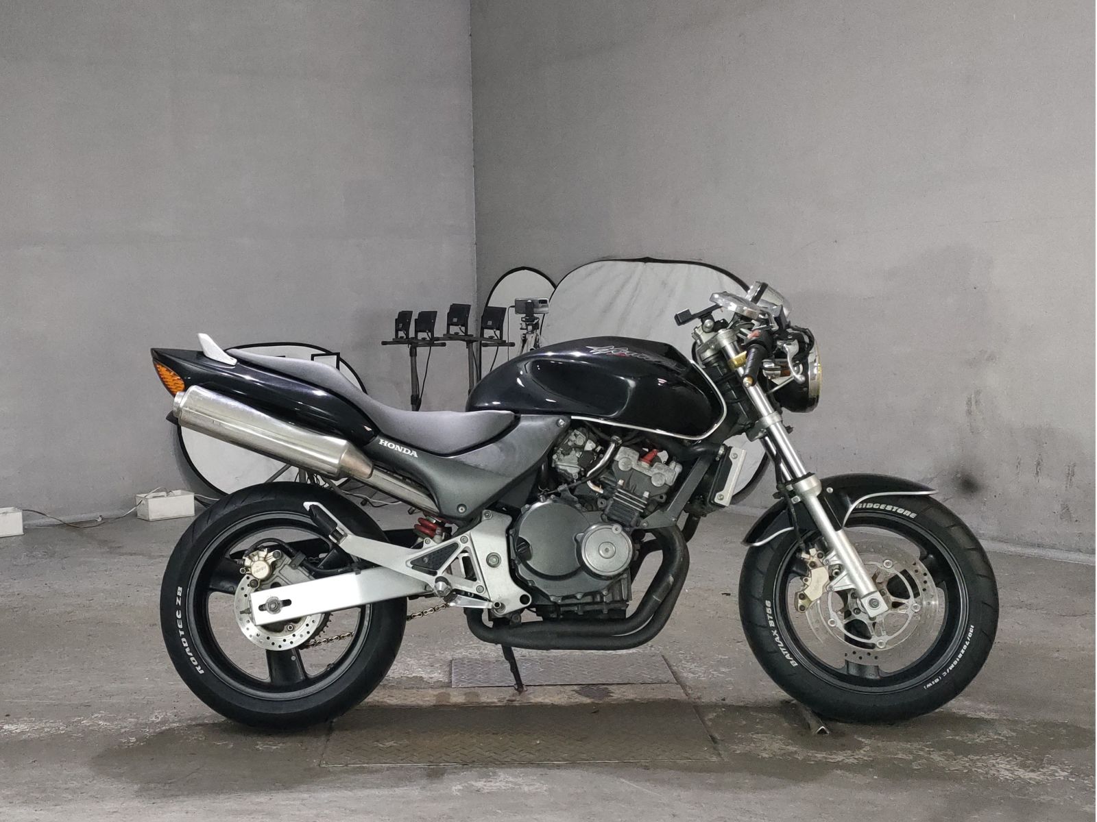 Honda HORNET250