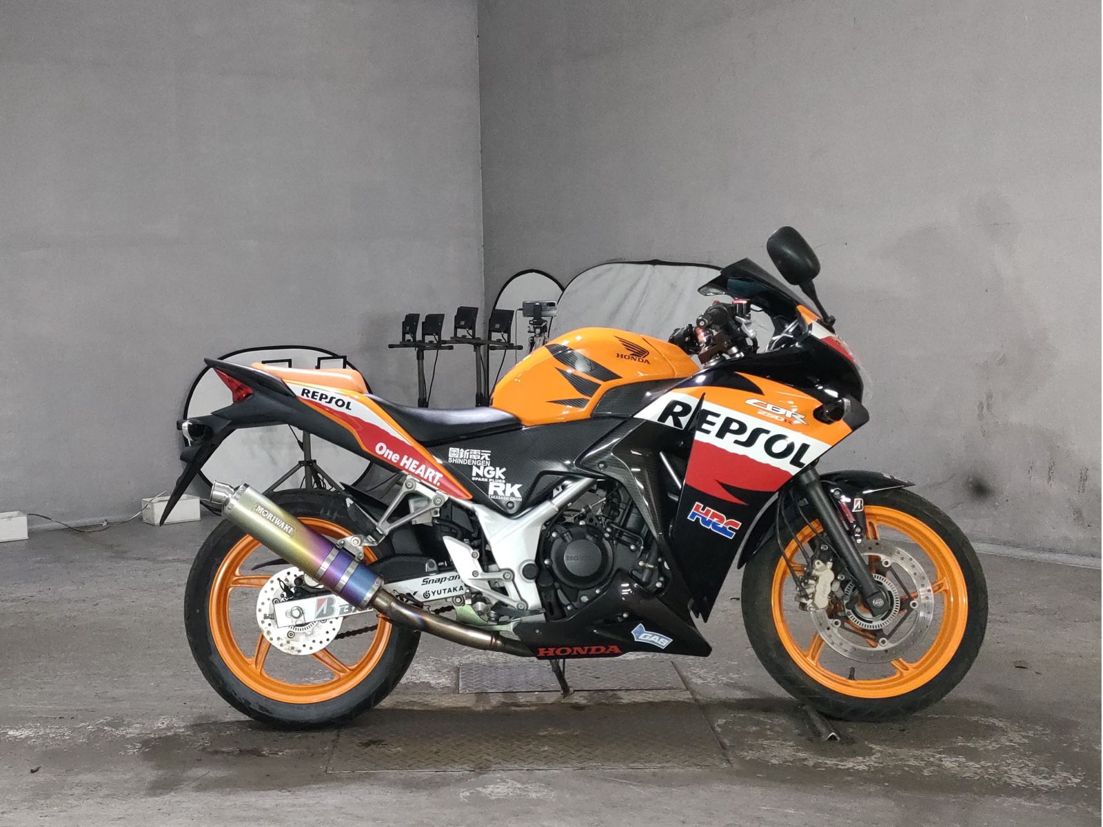 Honda CBR250R