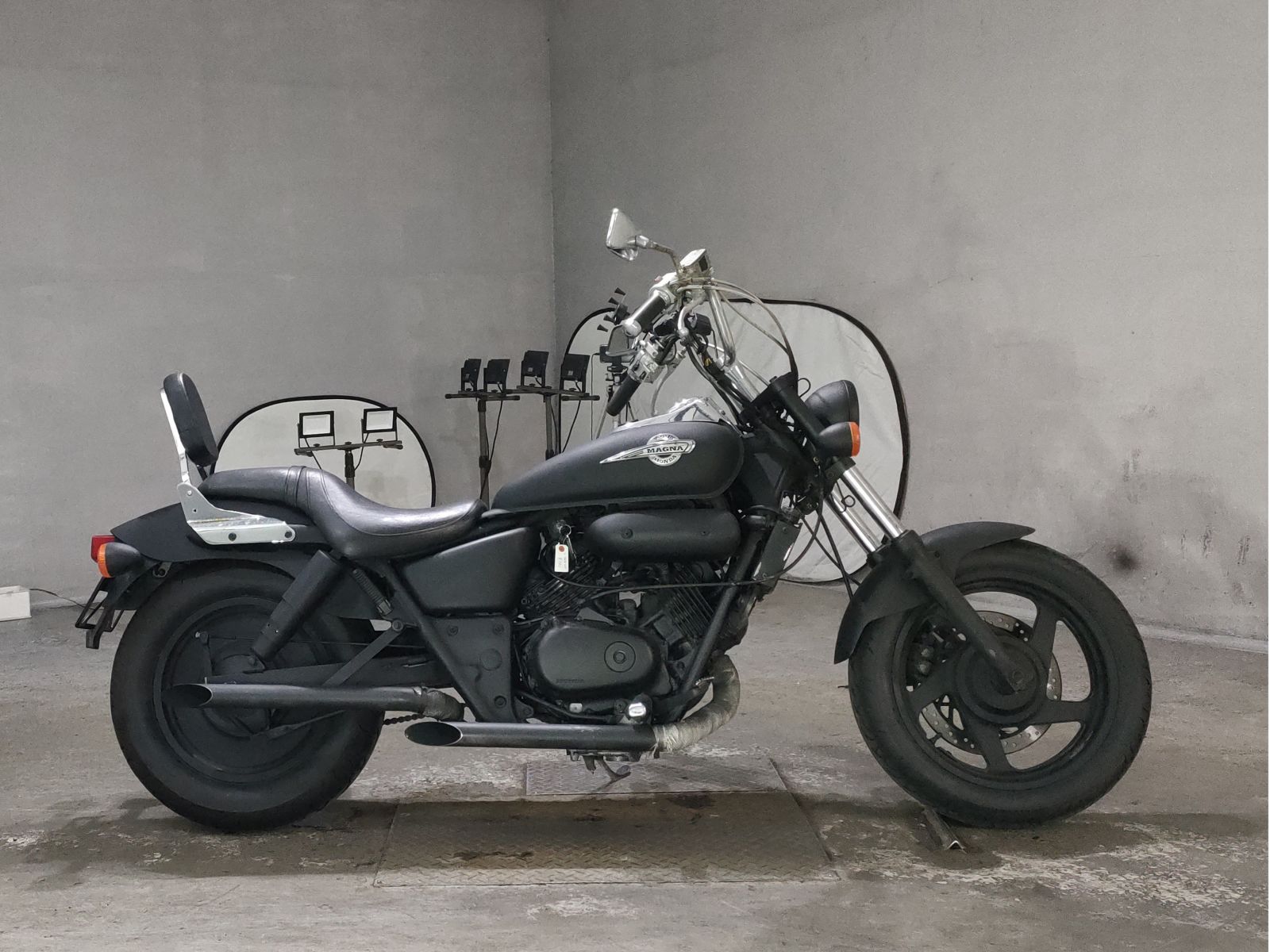 Honda MAGNA 250