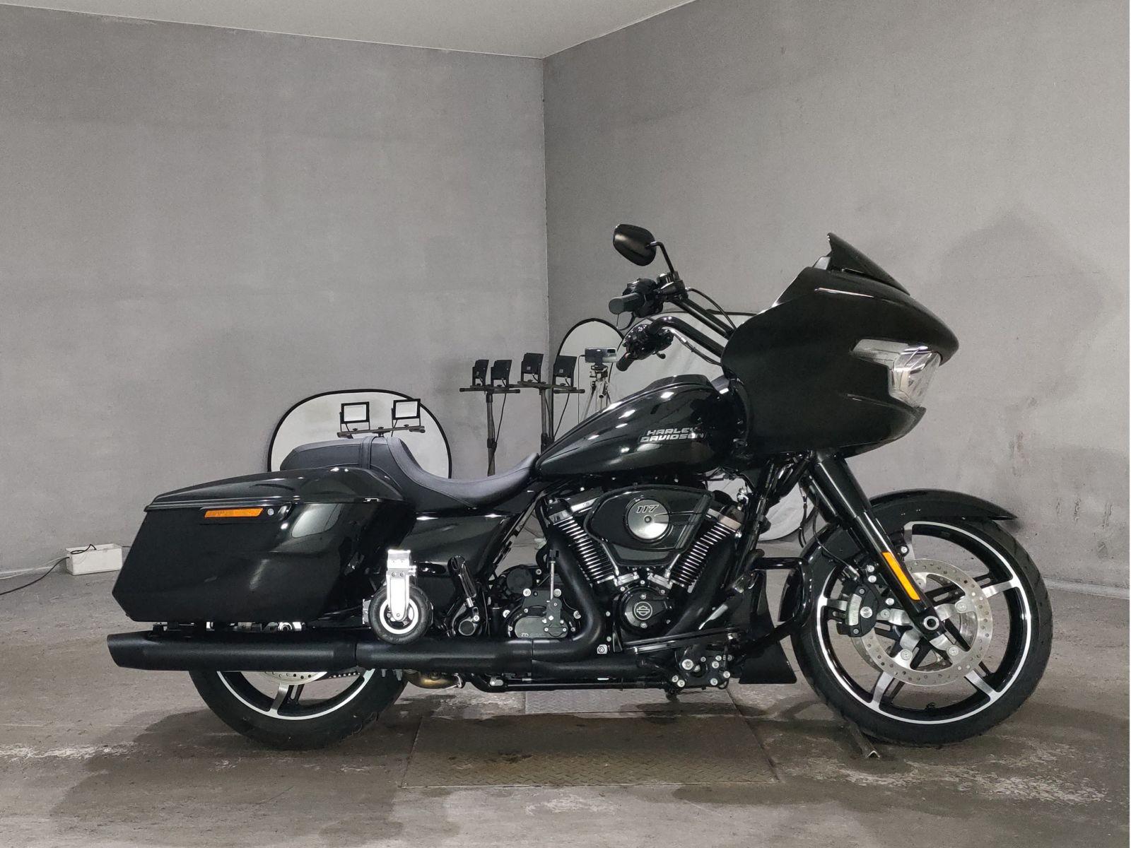 Harley-Davidson Road Glide FLTRX1920